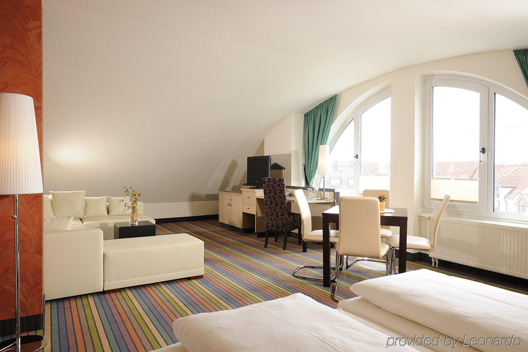 レオナルド ホテル ミュンヘン シティ オリンピア 部屋 写真